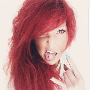 Meet your Posher, Jezyka